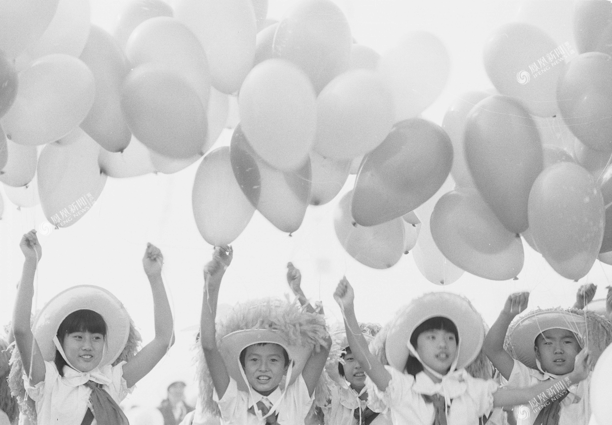 2017年建军90年阅兵在哪里_15年阅兵_09年阅兵女民兵10年重聚