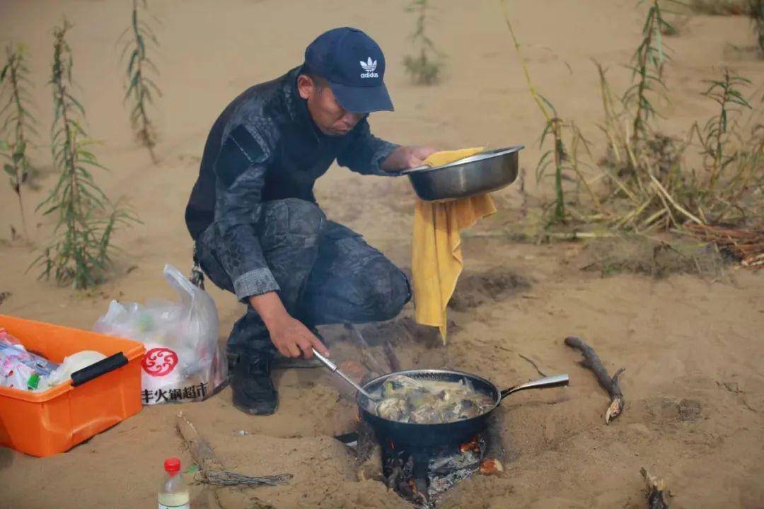 盛夏去边境小城饶河漂流吧