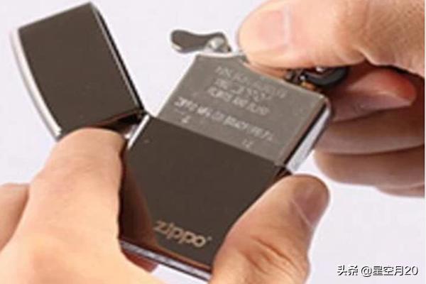 zippo打火机玩法之给Zippo加油、换火石及棉芯？