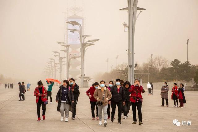 多图直击｜沙尘暴，又来了