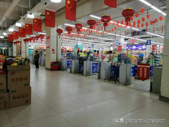 为什么现在的实体店都在旺铺转让呢？