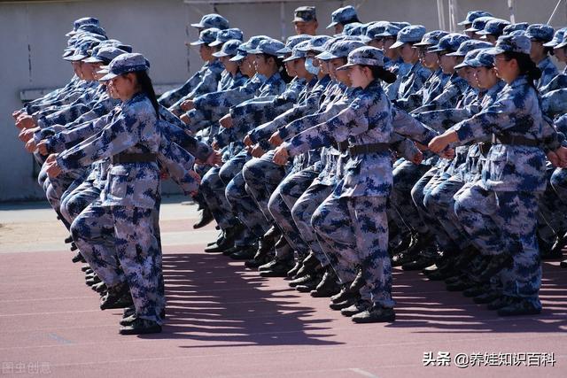 一文告诉你：学生为什么要军训？没有家长反对，却从来不知道意义