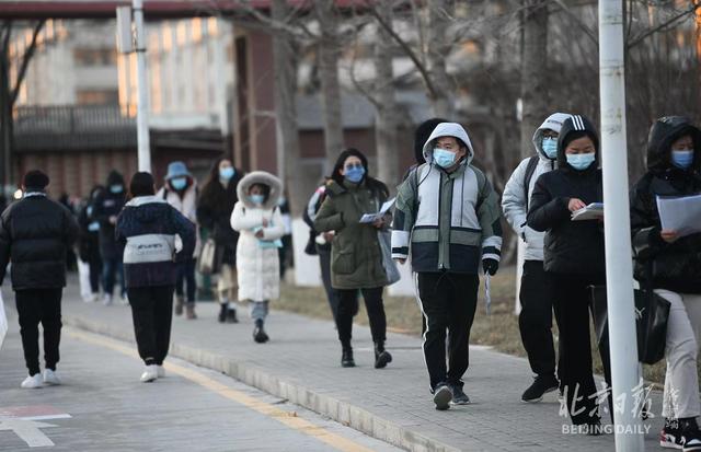 隔离考场、免费简餐、专用通道安排上！研究生招生考试寒风中开考