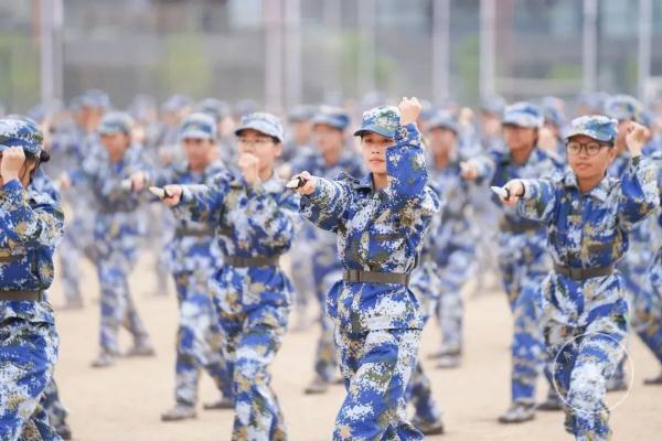 军训大片震撼上演！感受广东“后浪”的青春力量