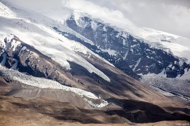 昆仑山为什么有重兵把守_昆仑守兵山有多少人口_昆仑山守军