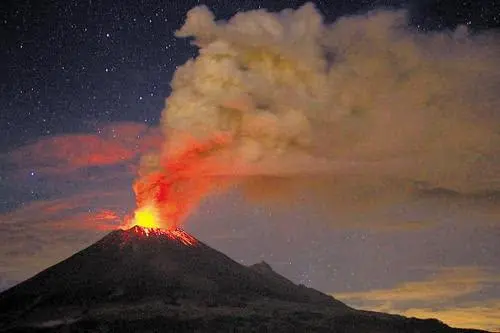 火山小视频上热门能赚钱吗_世界上最大的火山_火山付费上热门