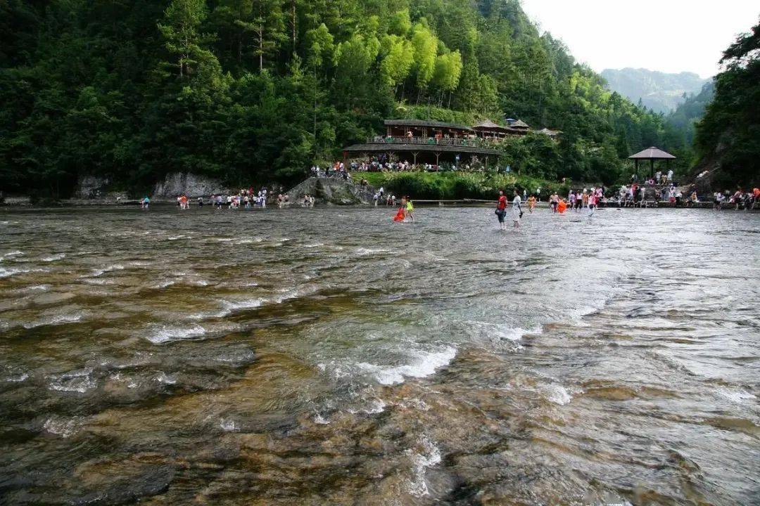 去分宜旅游有什么景点_漳州旅游必去十大景点_去荷兰旅游哪些景点