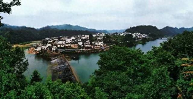 雨霁天青_雨霁天晴什么意思_霁雨天迥