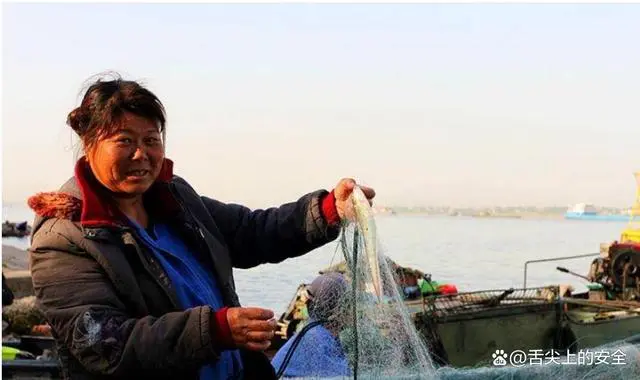 海刀鱼与养殖刀鱼怎么区分_刀鱼养殖_刀鱼养殖