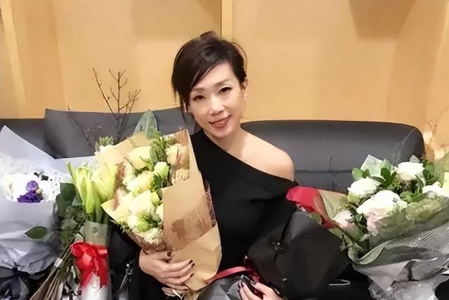 李宗盛林忆莲为什么离婚_李宗盛林忆莲离婚后合唱_李宗盛林忆莲婚礼